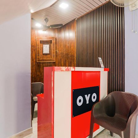 Hotel O Ramam Ayodhya Экстерьер фото