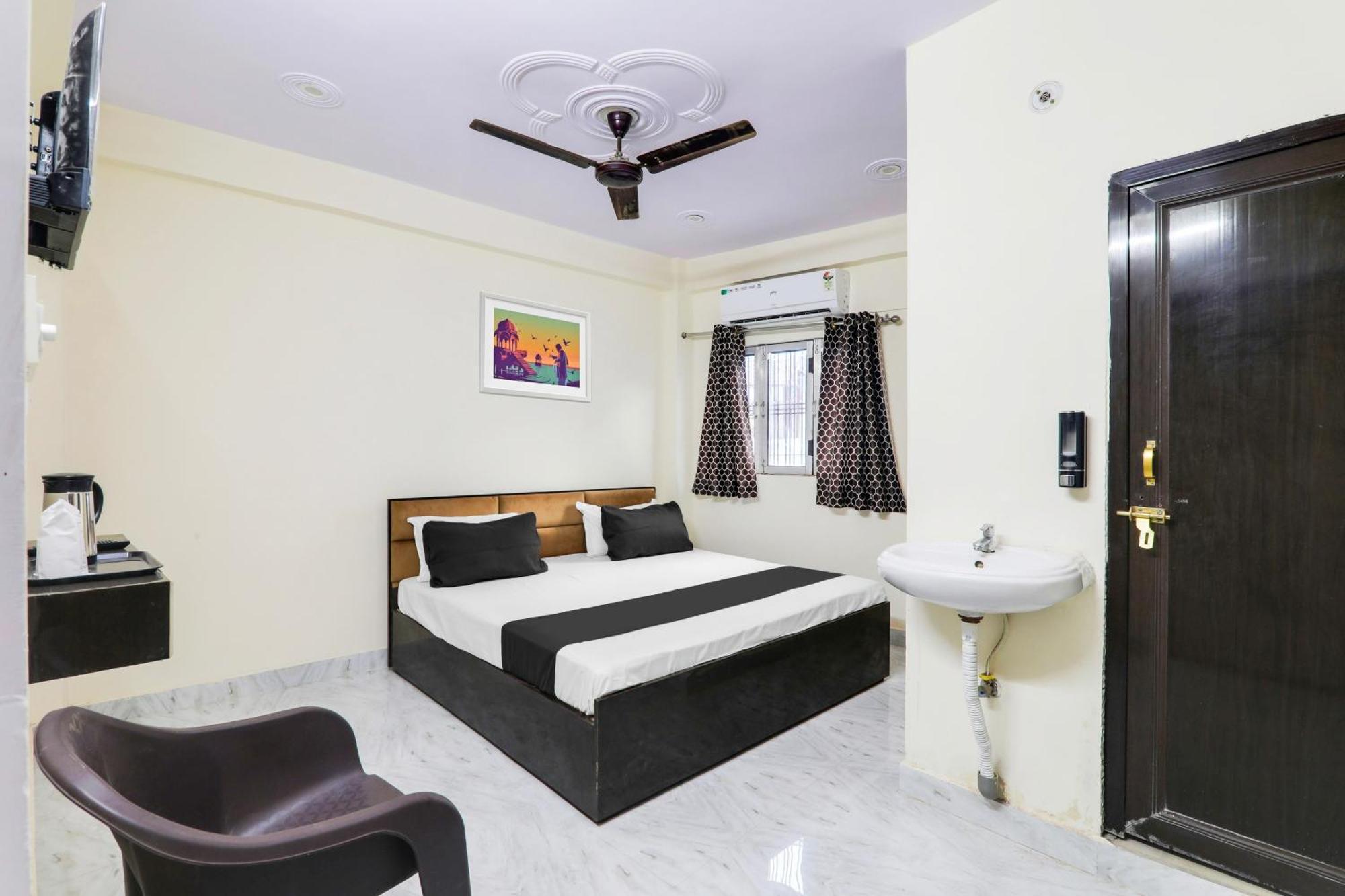 Hotel O Ramam Ayodhya Экстерьер фото