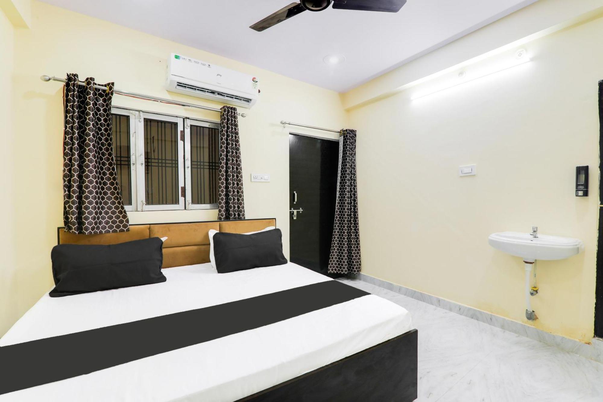 Hotel O Ramam Ayodhya Экстерьер фото